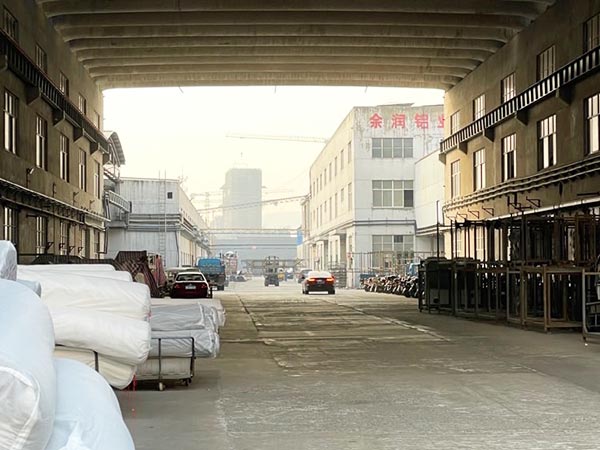 余潤鋁業廠房